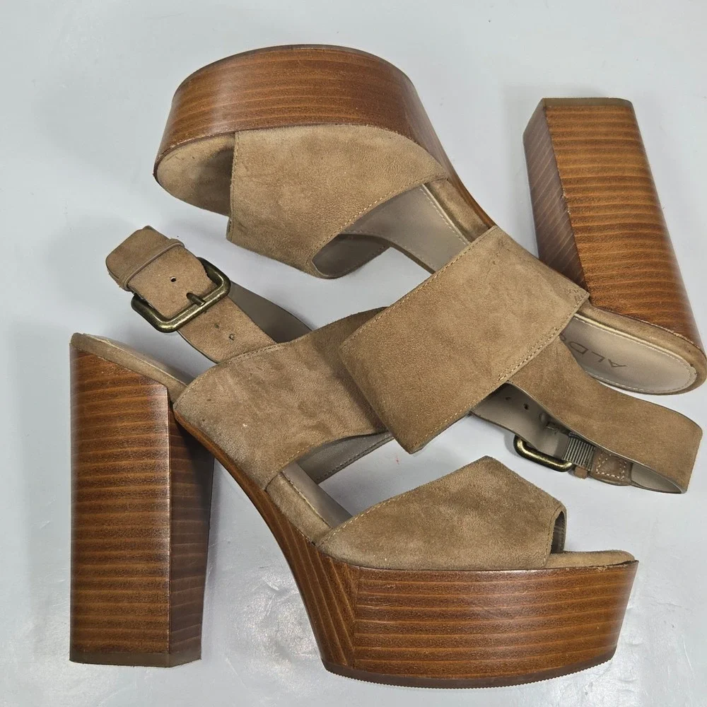 Aldo Tan Suede Platform Sandals Wood Grain Block‎ Heel Womens 7.5 Brass Buckle